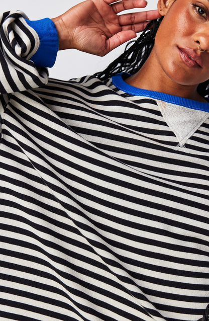 Mana | Pasiasty Oversize'owy Sweter
